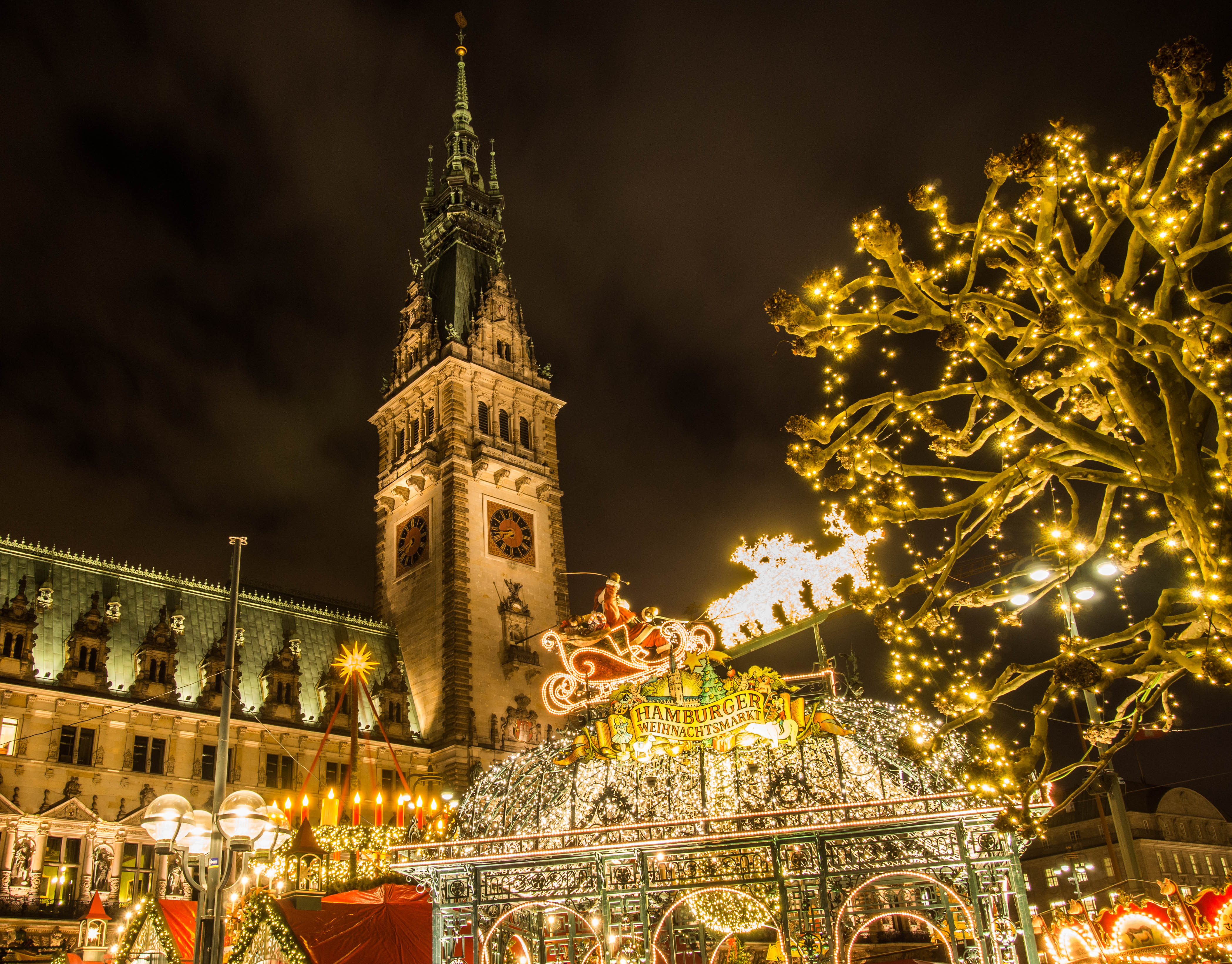 View of the Hamburg Christmas market at night