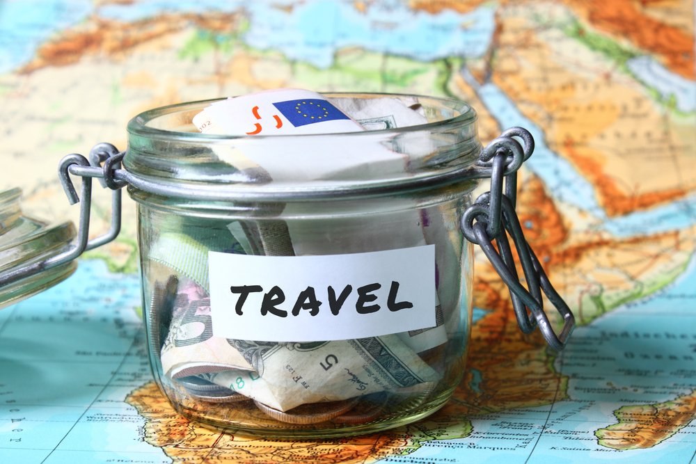 8 Easy Ways to Save Money to Travel the World | Busbud blog