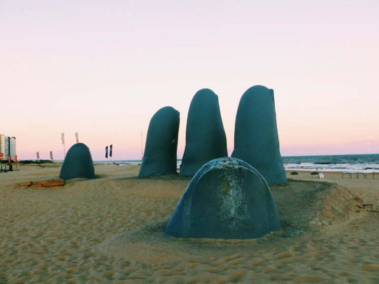 Mano de Punta del Este