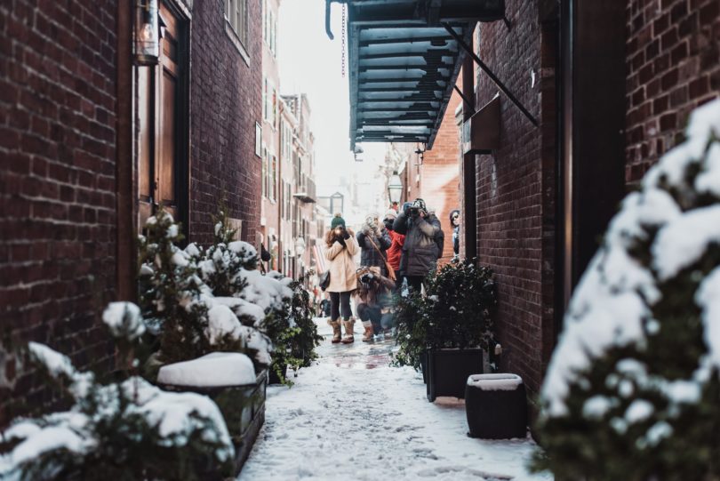 An alleyway in Beacon Hill during winter